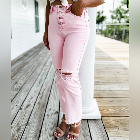 Risen Pink Cropped Jeans NWT - Picture 2 of 5